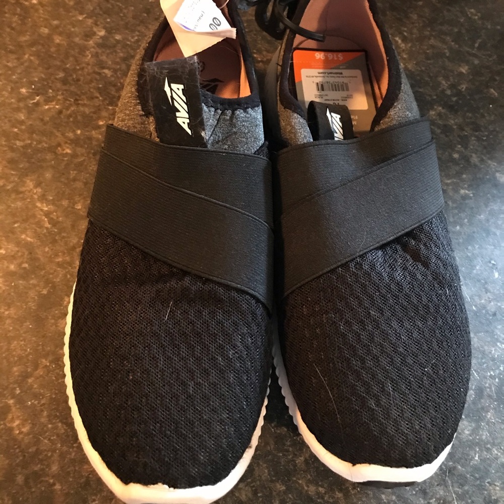 Men’s Avia sneakers